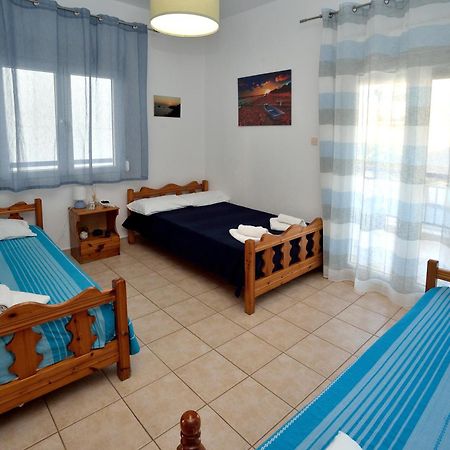 Maria Konstantinidis Apartments Néa Potídea Kültér fotó