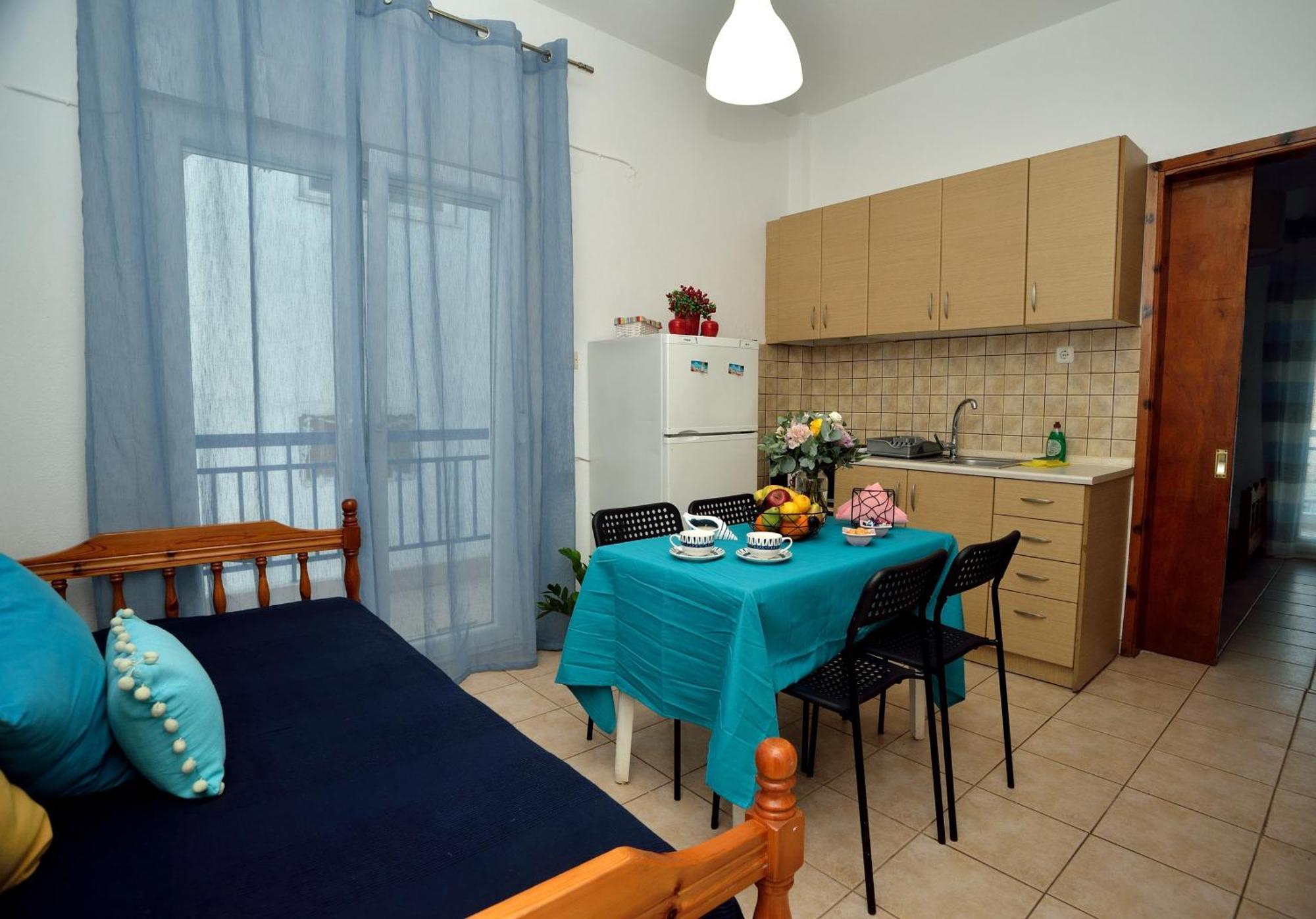 Maria Konstantinidis Apartments Néa Potídea Kültér fotó